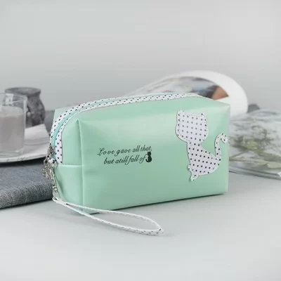 Косметичка-сумочка на молнии с ручкой, цвет зелёный Зеленый - фото