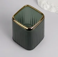 Органайзер - подставка для хранения косметики «GREEN», 11×8.2×8.2 см, зелёный/золотистый Зеленый - фото