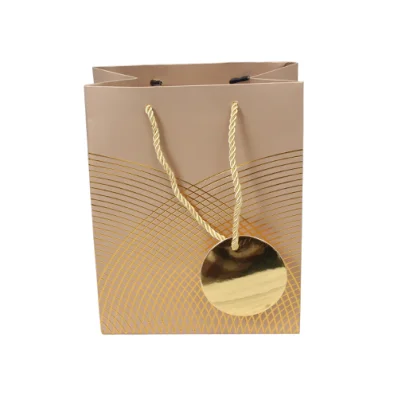 Пакет подарочный бумажный с ручками 18*32*10, арт. L357 Люкс c тиснением  - фото