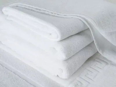 Полотенце махровое 500 г/м2  50*70 отбеленное тип "Гостиница"  - фото