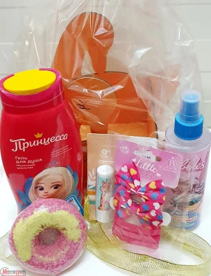 Подарочный набор детский "Уточки" 6 предметов (бокс, гель/душа, спрей, резинки, бальзам/губ, бомбочка)  - фото